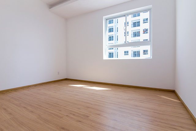 Ốp sàn gỗ phòng ngủ căn hộ tầng 17 block C