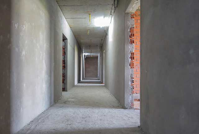 Thi công tô tường hành lang căn hộ tầng 5 - 22 block A1