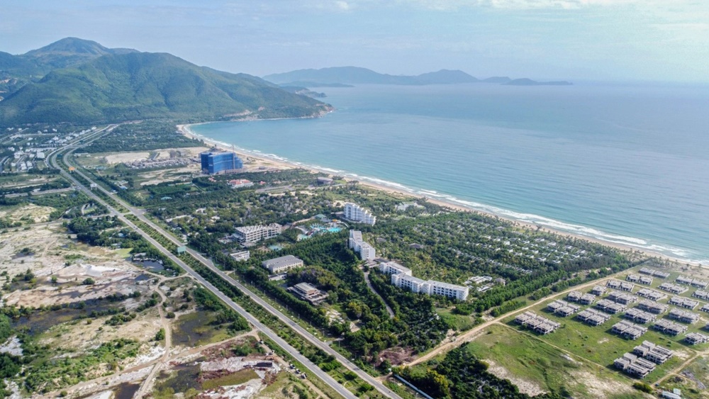 bai-dai-cam-lam-khanh-hoa-2022